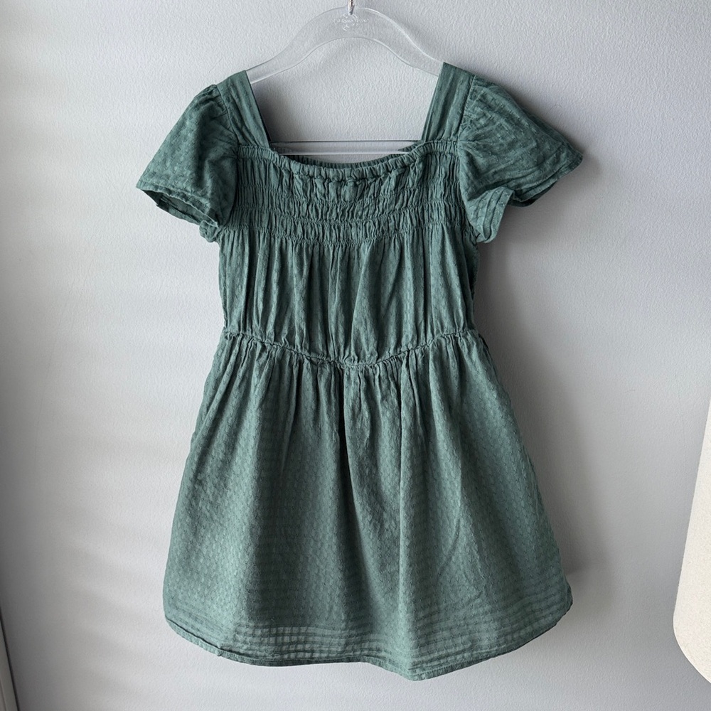 Cat & Jack Girls Smocked Pocket Dress‎
